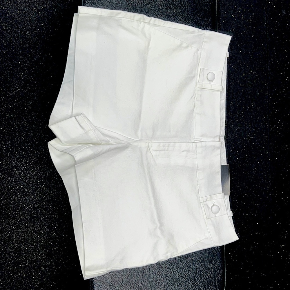 New Shorts, never worn